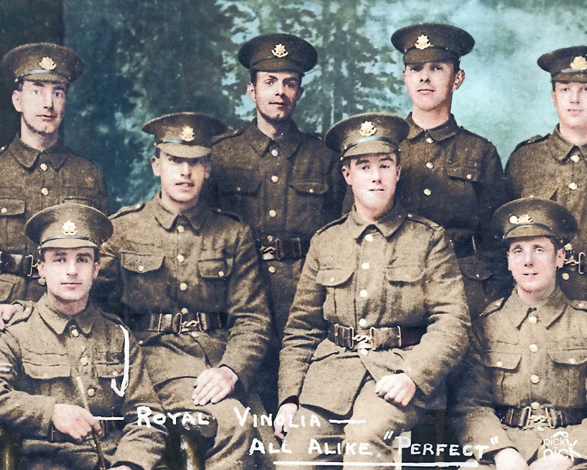 OldPhotoRestore's tweet photo. "The man in the top left of the photo was James (Jimmy) O'Reilly. In 1914 he joined his work comrades and enlisted in the 13th Battalion of the Cheshire Regiment, he was 30. The photo c1915 and is of him and some of his comrades."
Shared by Aisling
#WW1 #Colourising https://t.co/wbyYiGV1K0