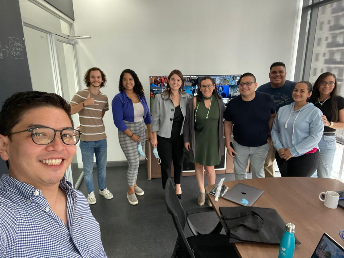 X_AlephEcu's tweet photo. Muy felices de nuestra visita a los clientes y agencias en Panamá 🇵🇦 😎🫶🏻 #TwitterPAN #WeAreIMS #LoveTwitter #Panama https://t.co/hjlZXdmuxx