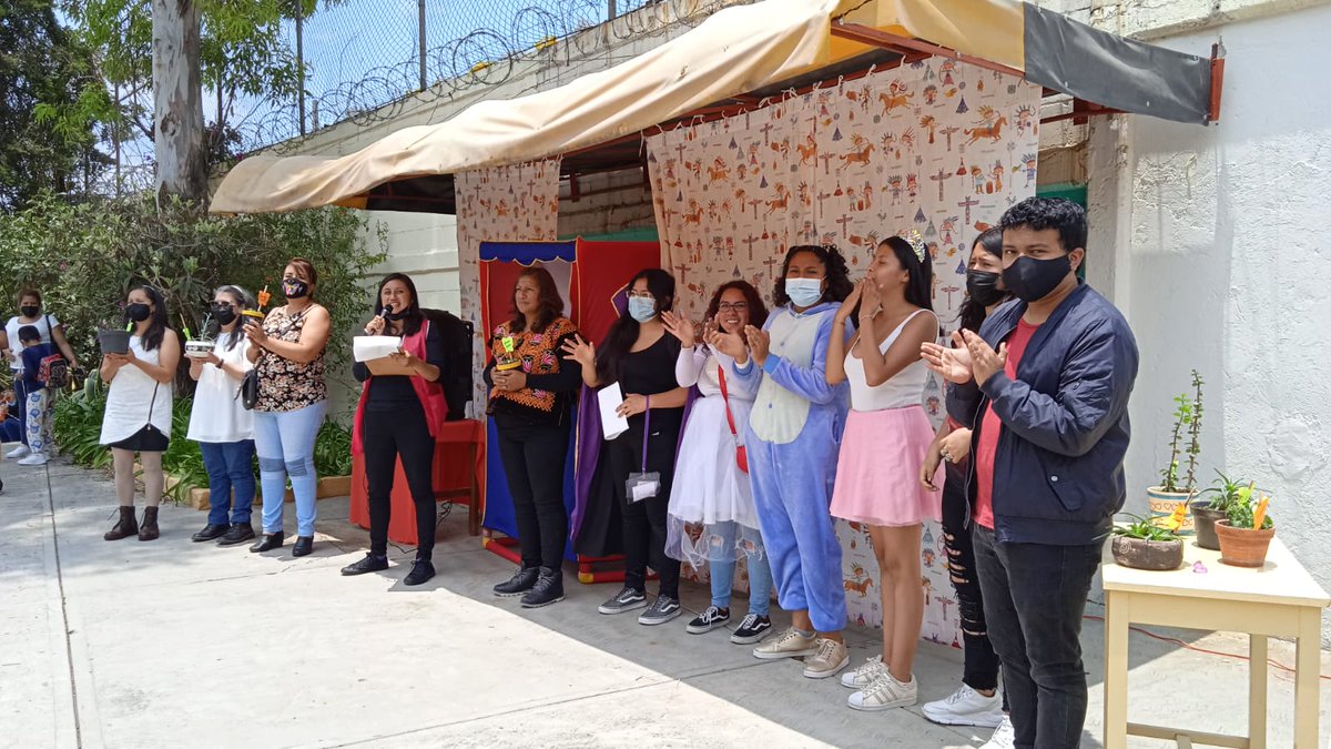 Cierre de curso de verano y de talleres en el Centro Comunitario Ciudad Cuauhtémoc.