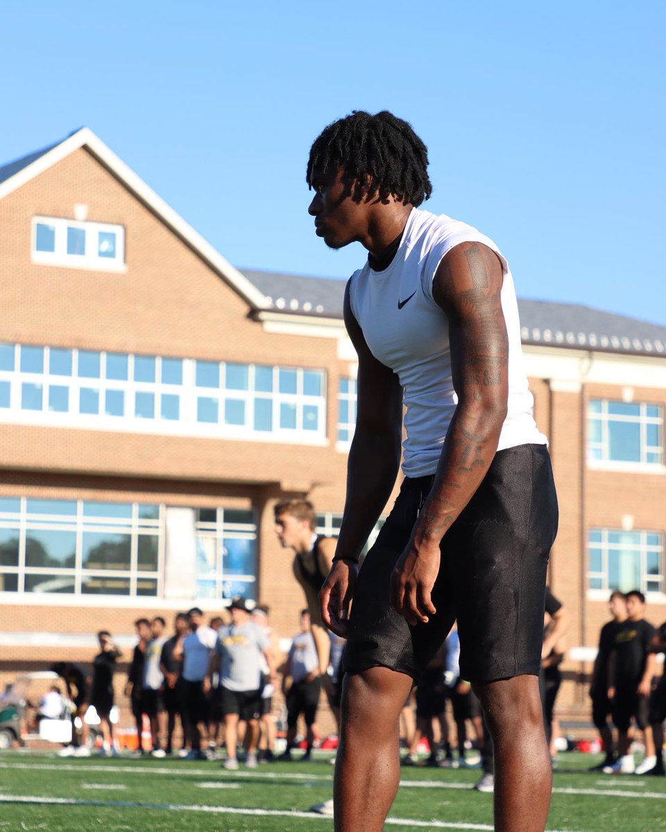 RMCfootball's tweet image. Another day of work ✅