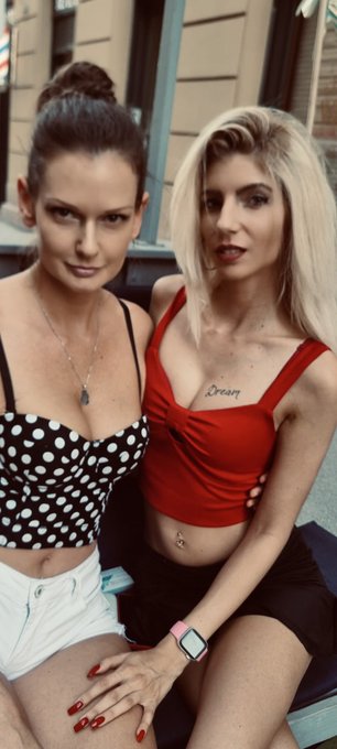 Follow my best friend! 💖 @Lia_Scott2022  Enjoy 🤪 https://t.co/0e7PkYx87n https://t.co/Egd3VXcnOr<a class="tags" href="/tag/lia_scott2022">@lia_scott2022</a><a href="/tag/%C3%BAj"class="tags"><span>#&uacute;j</span></a>