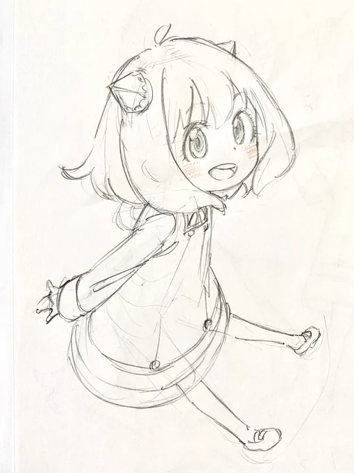 アーニャ描いてみた。目むずい。 