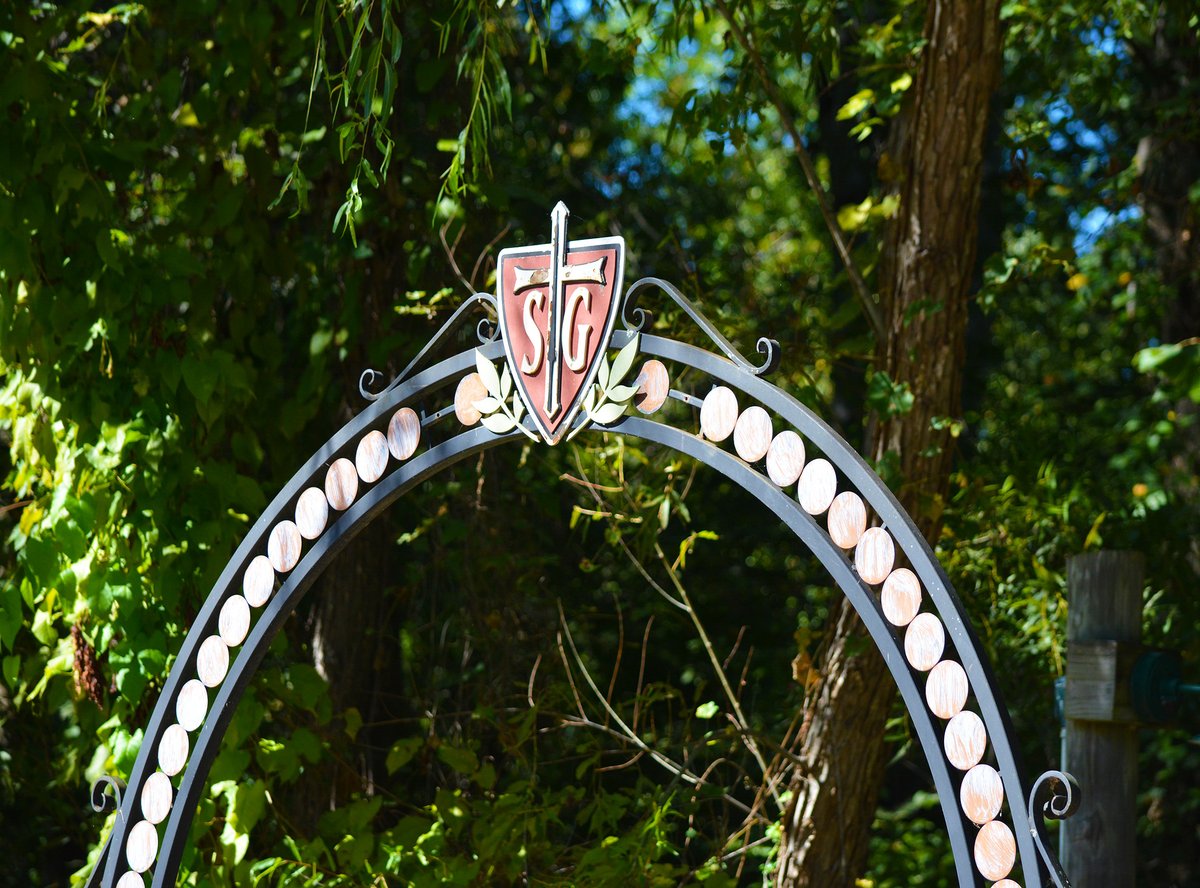St. George's Independent School (@sgisgryphons) on Twitter photo Join us as we celebrate 20 years of academic excellence @ St. George’s Collierville Campus. Look for details in your inbox tomorrow and save the date for October 21-22. There will be football, tailgating, chapel, dinner, live entertainment & special guests. Celebrate the Journey! Join us as we celebrate 20 years of academic excellence @ St. George’s Collierville Campus. Look for details in your inbox tomorrow and save the date for October 21-22. There will be football, tailgating, chapel, dinner, live entertainment & special guests. Celebrate the Journey!