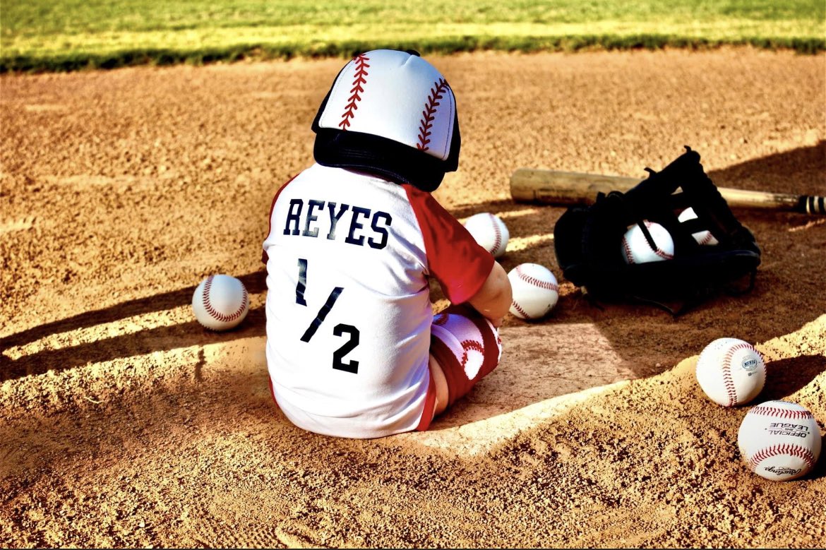 Sally_Reyes25's tweet photo. My little grandson Mateo! 1/2 way to 1st base today! I love him so much! Future Roos baseball player to follow his daddy’s, Jose Reyes, footsteps! RooBall @WHSRooBaseball https://t.co/wMemv96z5B