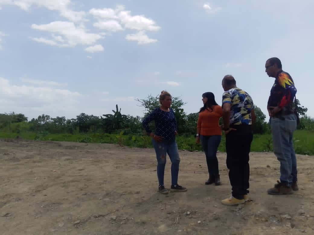 JohendersonG_'s tweet photo. #18Ago| 1/2 Desde la Estación de Rebombeo Paraparal recibimos inspección por parte de la Ingeniera @IngcannataCL del @MinAguasVen, quienes nos han brindado el apoyo interinstitucional...
 @NicolasMaduro @Soykarinacarpio 

#VenezuelaEmprende 
#JusticiaContraElTerrorismo https://t.co/PDdf7uP0Ip