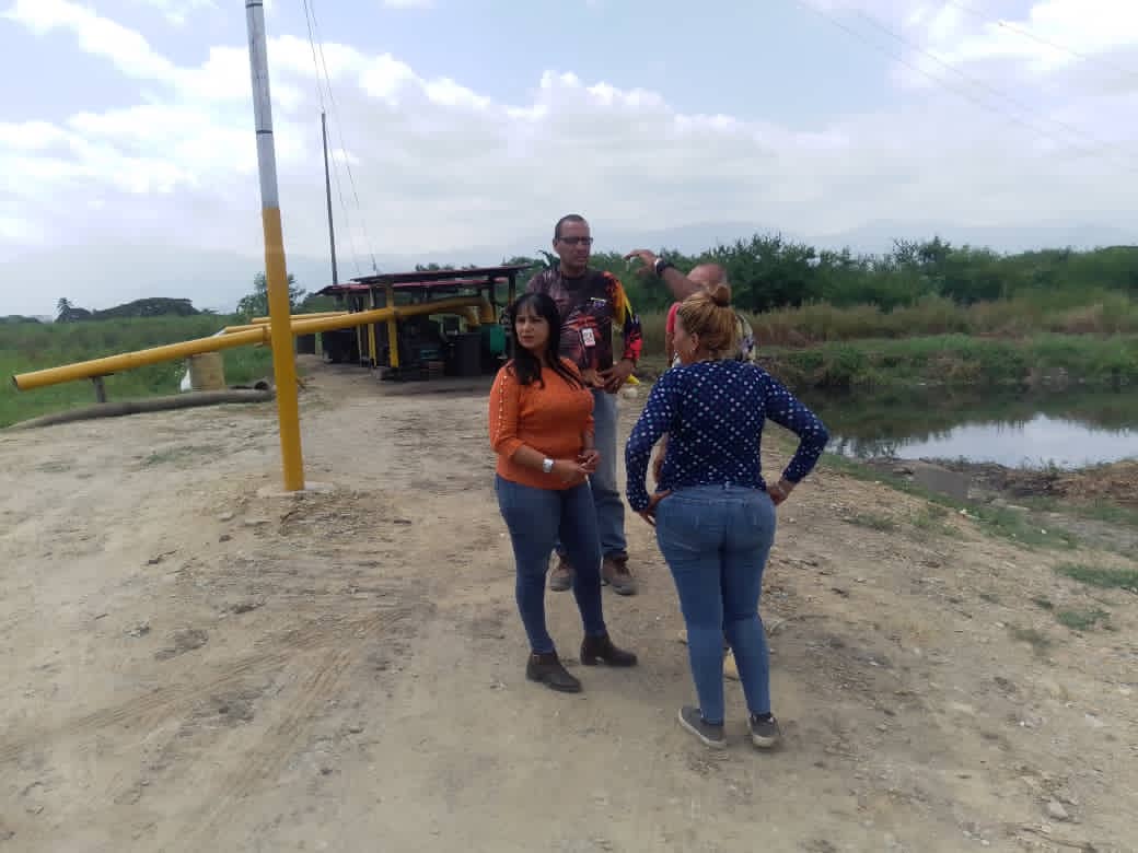 JohendersonG_'s tweet photo. #18Ago| 2/2 En las tareas de dragado y limpieza en la fosa de captación, para optimizar el sistema de succión en dicha Estación de Rebombeo, la cual se realiza con maquinaria Jumbo brazo largo. ¡Juntos hacemos más!
@NicolasMaduro @Soykarinacarpio 
@MinAguasVen @IngcannataCL https://t.co/4389ncnqCs