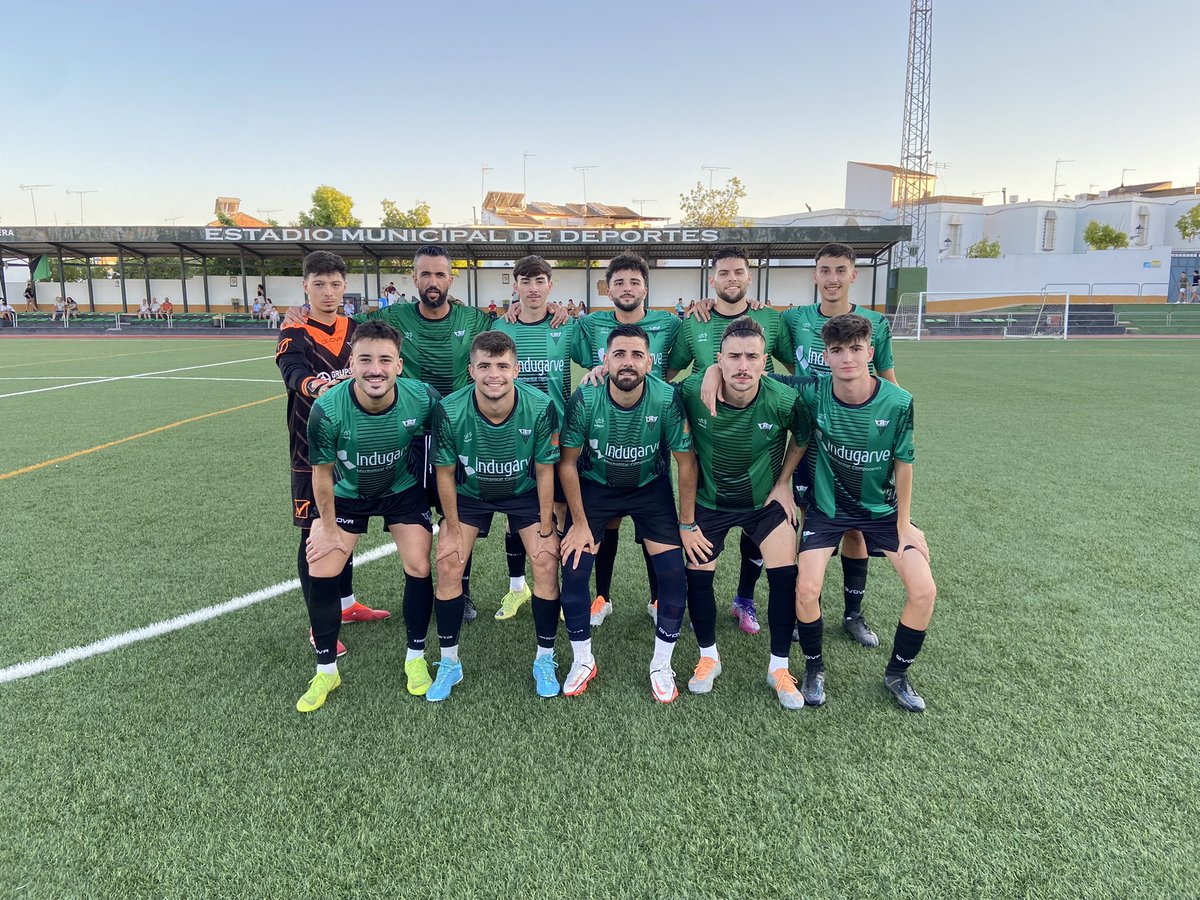 3-0. El Trofeo se queda en casa. 

Seguimos 💪💪

🖤💚🖤💚