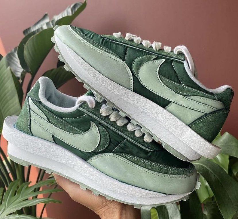 DayDreamKicks's tweet photo. Nike x Sacai Vaporwaffle💚 https://t.co/rIiyMtbDTA
