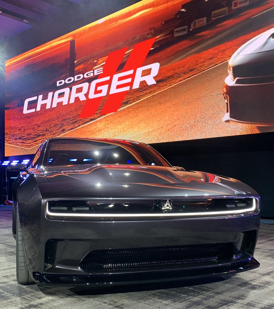 The new @Dodge Charger Daytona SRT Banshee is what EV dreams are made of 😍. #DodgeChargerDaytonaSRT #DodgeSpeedWeek #Neverlift