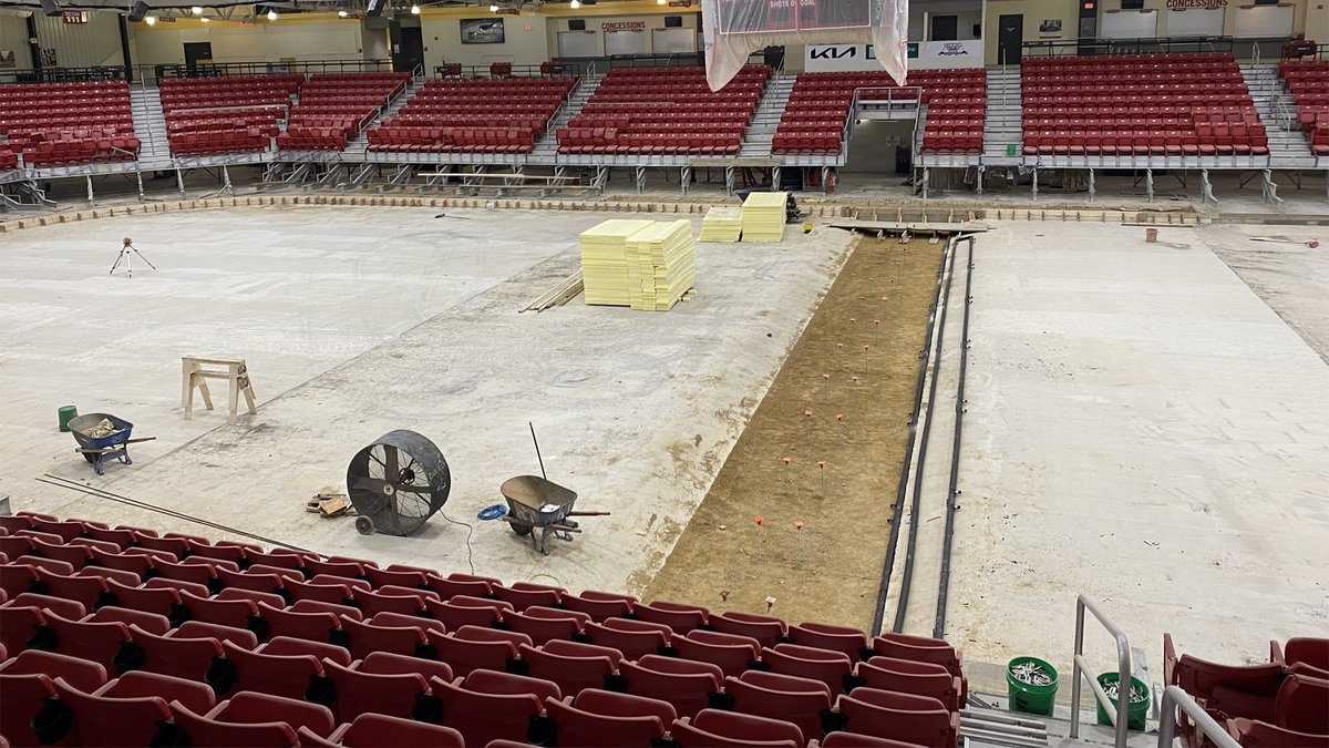 fightingsaints's tweet photo. Rink Tec is in the house.
Work has begun on installing the ice floor after the completion of the arena sub-floor last week. #KeyCityHKY https://t.co/PMbAusYugT