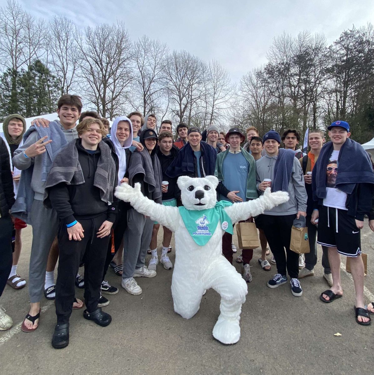 ⭐CHAPTER SPOTLIGHT⭐: @phideltatheta_osu 🏀

" I chose PhiDelt because I wanted to join a group of men who are active, care about their education, and want to enjoy their limited time in college."

#gobeavsgogreek #fraternityandsororitylife #osu #oregonstateuniversity #college