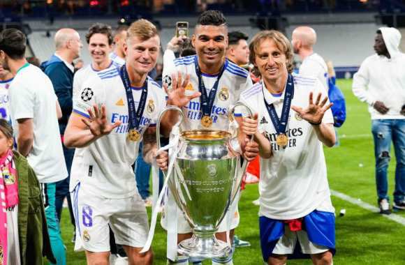 RMadridFrance_'s tweet photo. Le palmarès du trio le plus iconique de l’histoire du football :

• 4x Ligue des Champions
• 3x LaLiga
• 3x SuperCoupe de l’UEFA
• 3x Coupe du Monde des Clubs
• 3x SuperCopa de España

2015-2022, la fin d’une ère.💔 https://t.co/Xa5CZfxrTR