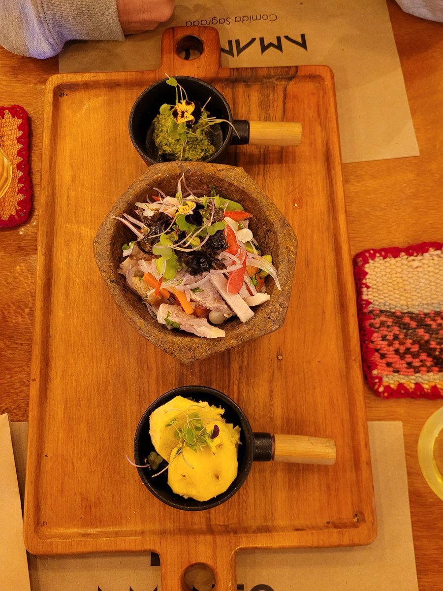 raissa_ab's tweet photo. Motivos pelos quais o Peru foi eleito o melhor destino gastronômico do mundo (várias vezes) em quatro imagens https://t.co/4LDhUZ852k