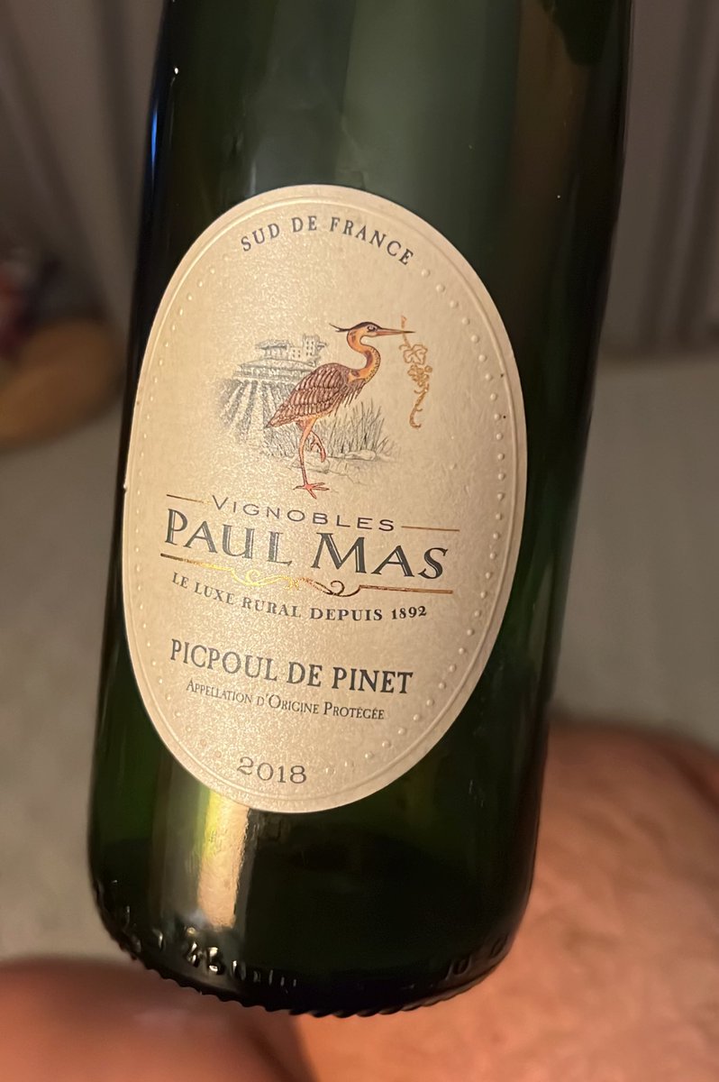 A tiny chance I finished this whole bottle in one night. I’ve been a red wine person for many years but starting to explore more whites. A far too easy to drink, yet acidic French Picpoul from <a href="/coopuk/">Co-op</a> <a href="/PaulMasUK/">Domaines Paul Mas UK</a> #wine #frenchwine #france