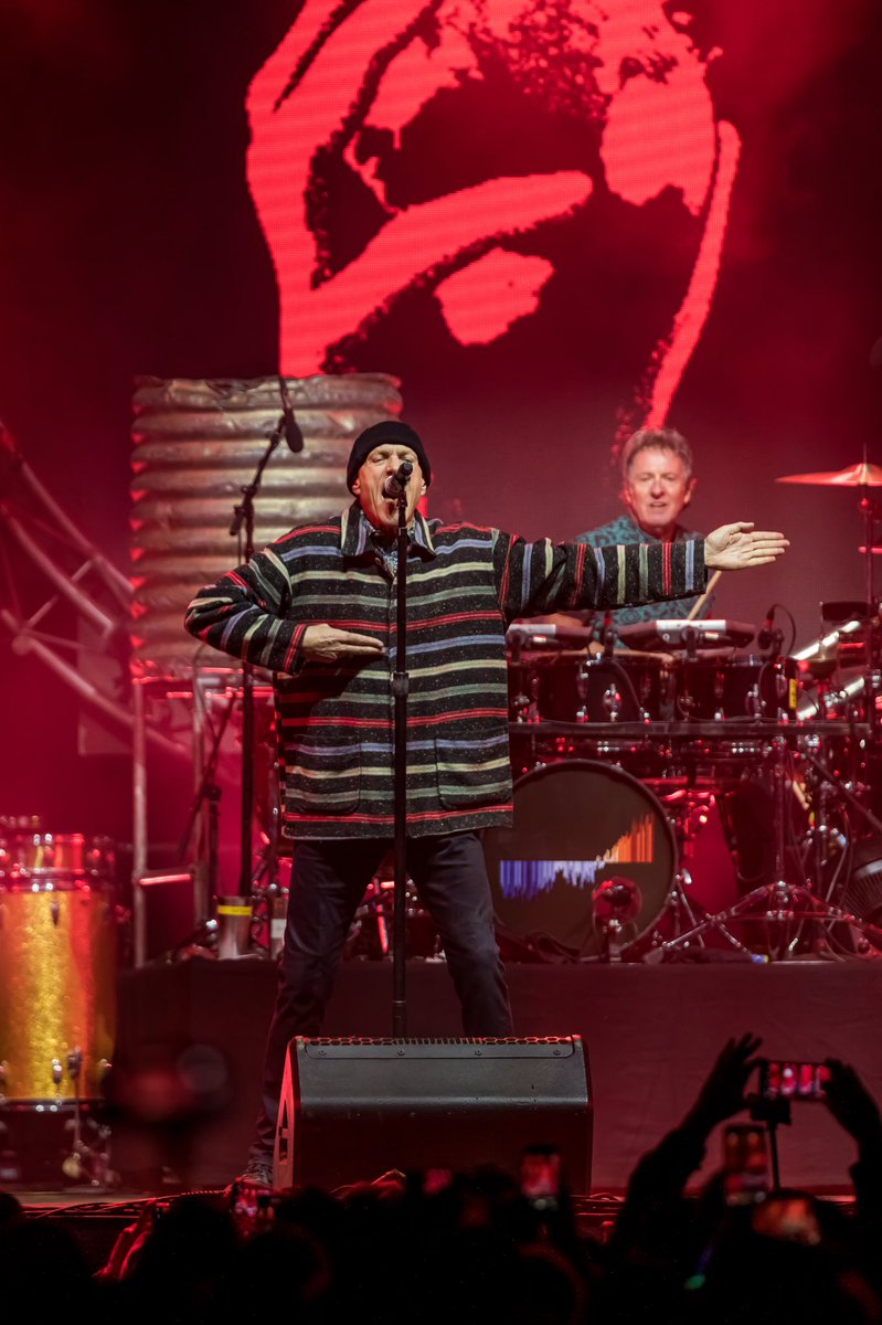 Final leg kicked off last night on the Mundi Mundi plains at Mundi Mundi Bash. Thanks to <a href="/missyhiggins/">Missy Higgins</a> and her fantastic band for making the night even more memorable. It’s great to be back in One Country.