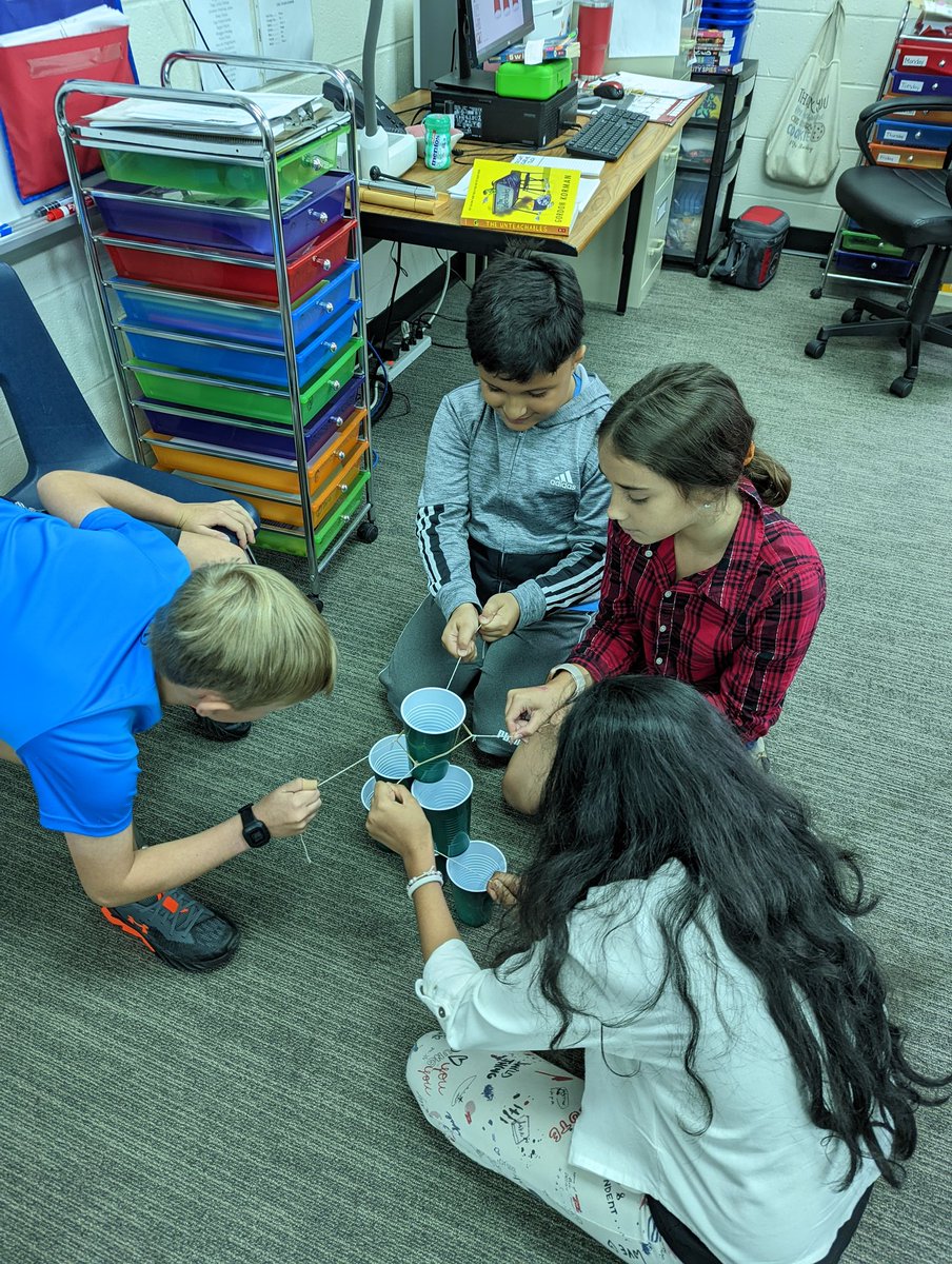 JaneenStarkey50's tweet photo. Learning to work together as a team these first few days of school. #panthersengaged https://t.co/H4Fs748g7o