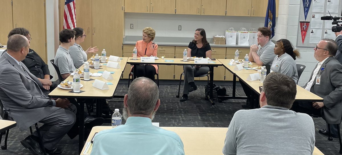 Sen. Debbie Stabenow tweet media