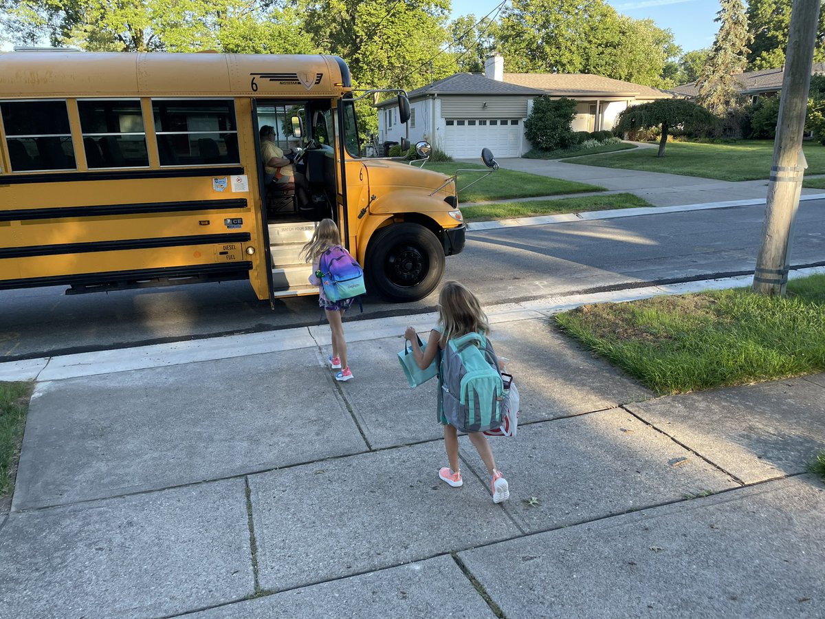 MisterBDaniel's tweet photo. And super fortunate to get to send these two beauties off to some of the best teachers in the land! Shout out to @IHPrimary &amp; @IHElementary for delivering an “amazing” first day for my two most favorite little Braves! #IHPromise @IHSchools https://t.co/qtHajPCGgI