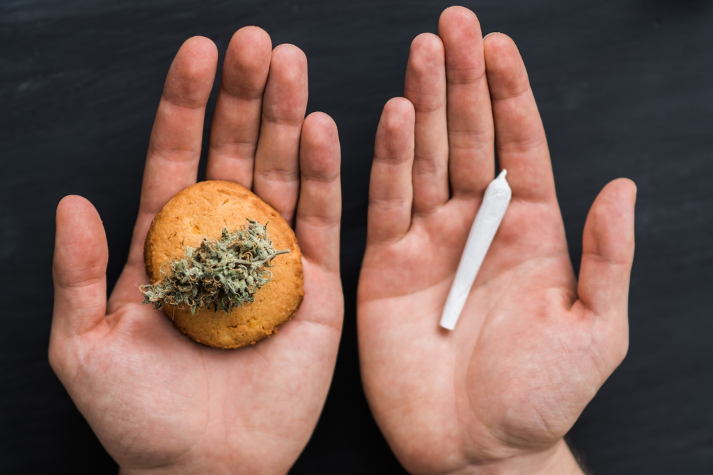 Do you prefer eating edibles or smoking cannabis? 

Tell us below! 👇️

#cannabis #edibles #marijuana #joints #medicated #infused #420canada #bcbud #cannalyft #cannabisculture #medibles #hightimes #420 #tasty #cannabiscommunity #cannabiscures #cbd #cbdoil