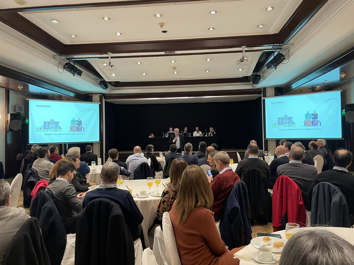 Agradecemos desde <a href="/cpa_ferrere/">CPA FERRERE</a> a <a href="/Bantotal/">Bantotal</a> por la invitación al desayuno de trabajo, donde se presentaron las principales innovaciones y rumbo de hacia donde van los negocios financieros y junto a la tecnología como eliminar las fricciones para el cliente.