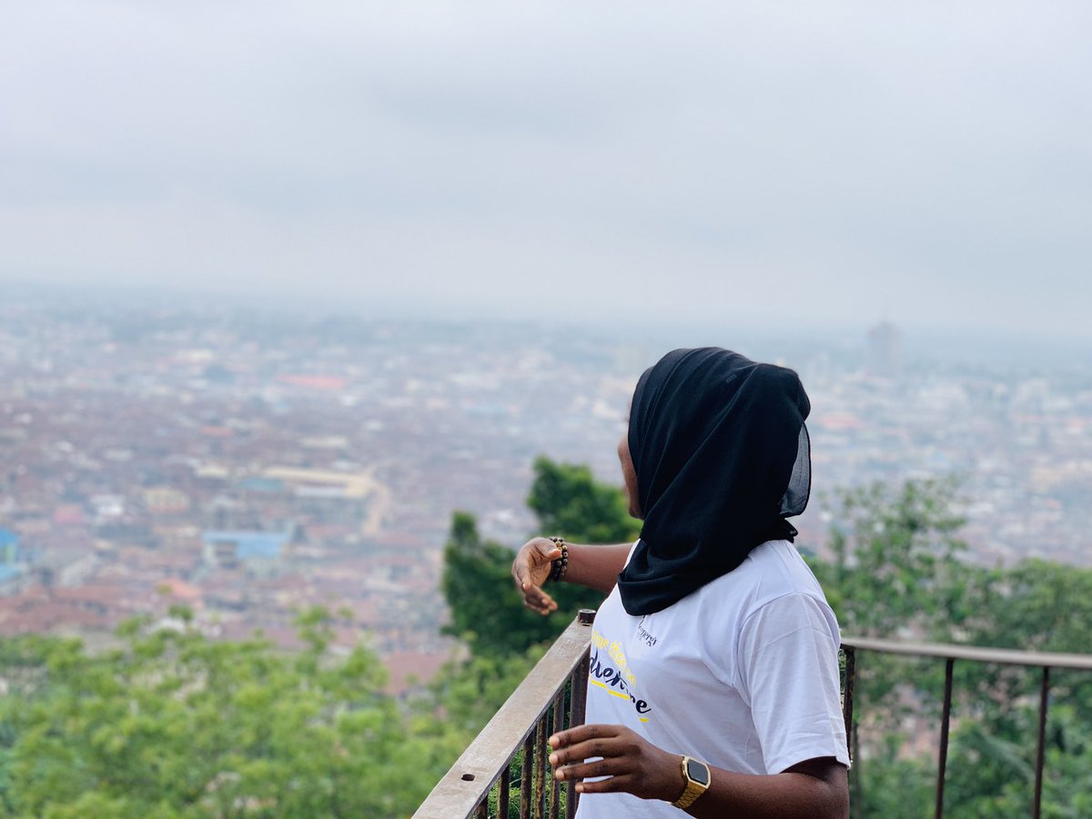 zenergy_tour's tweet photo. The tower is 60 feet high and 11 feet square with two entrances and a spiral staircase that leads to the top. It’s a nice tour destination to check out anytime you’re in Ibadan.
Take a tour with @zenergy_tour, we're ready for the next one
#ibadantour #zenergytour #bowerstower https://t.co/GYGJel8vmB