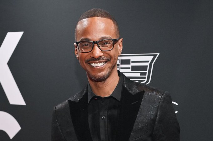 Hollywood Central: Tevin Campbell confirmed that he identifies as a gay man, and took a look back on