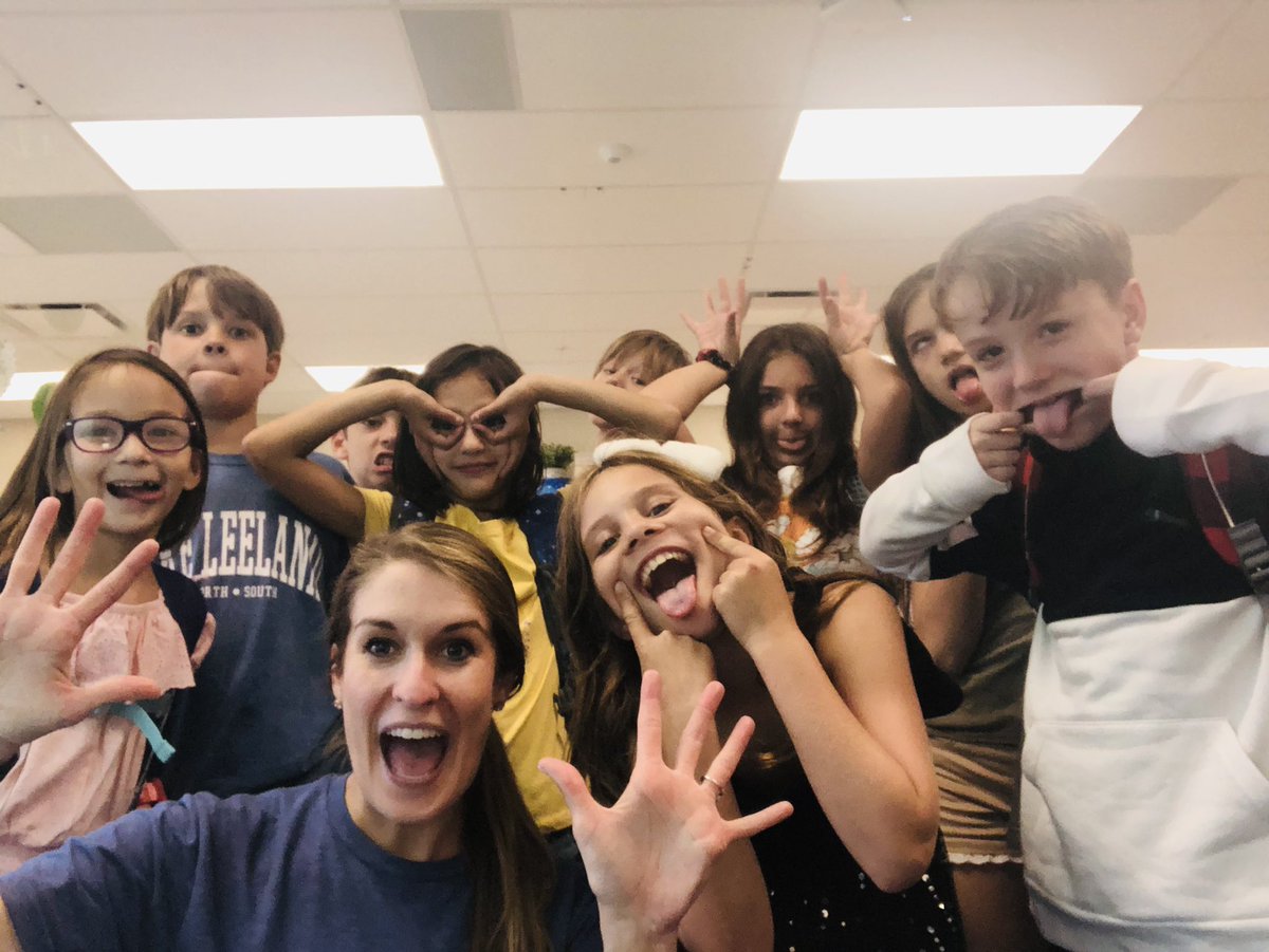 ms_aklamo's tweet photo. We shared, investigated, built, and laughed a lot today. What a fabulous day one! @WilsonElem https://t.co/pCenfBXdek