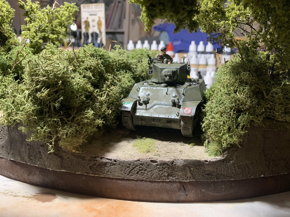 Neil_Seward1's tweet photo. My 8th King's Royal Irish Hussars Stuart in the Normandy Bocage is almost finished. Just one or two more details to finish #scalemodels #diorama #ww2diorama #ww2 #desertrats #stuarttank #bocage #normandy #hedgerow #vignette #militarymodelling #hussars #kingsroyalirishhussars https://t.co/slKZSptG9L