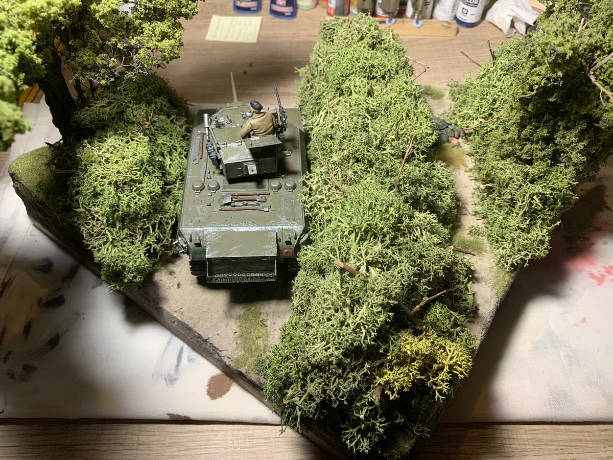 Neil_Seward1's tweet photo. My 8th King's Royal Irish Hussars Stuart in the Normandy Bocage is almost finished. Just one or two more details to finish #scalemodels #diorama #ww2diorama #ww2 #desertrats #stuarttank #bocage #normandy #hedgerow #vignette #militarymodelling #hussars #kingsroyalirishhussars https://t.co/slKZSptG9L
