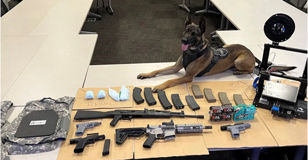 OCProbationDept's tweet photo. Recently, OC Probation Gang Officers partnered with @TustinPolice in executing a Crime Impact Sweep.
63 persons were contacted resulting in 4 Felony arrests and 7 Misdemeanor arrests.
#WeAreOCProbation #SaferOC https://t.co/XGnDhJvhkV