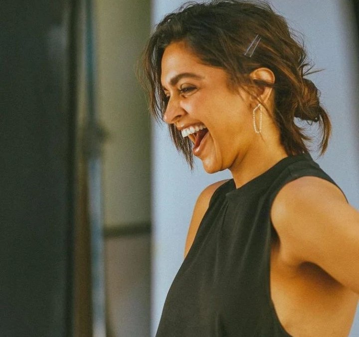 SarahDeepika's tweet photo. my beautiful girl you slay in ever way possible #DeepikaPadukone https://t.co/U3tDDYqHCH