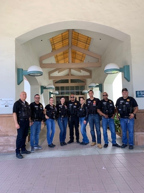 OCProbationDept's tweet photo. Recently, OC Probation Gang Officers partnered with @TustinPolice in executing a Crime Impact Sweep.
63 persons were contacted resulting in 4 Felony arrests and 7 Misdemeanor arrests.
#WeAreOCProbation #SaferOC https://t.co/XGnDhJvhkV