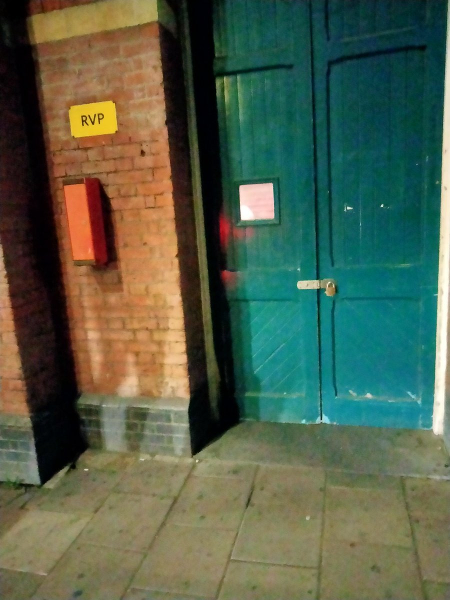 Trapped people inside plaistow station Doors were locked. One of them with a padlock. A group of people were inside and couldn't come out. I guess it's due to the strike but... To this level?