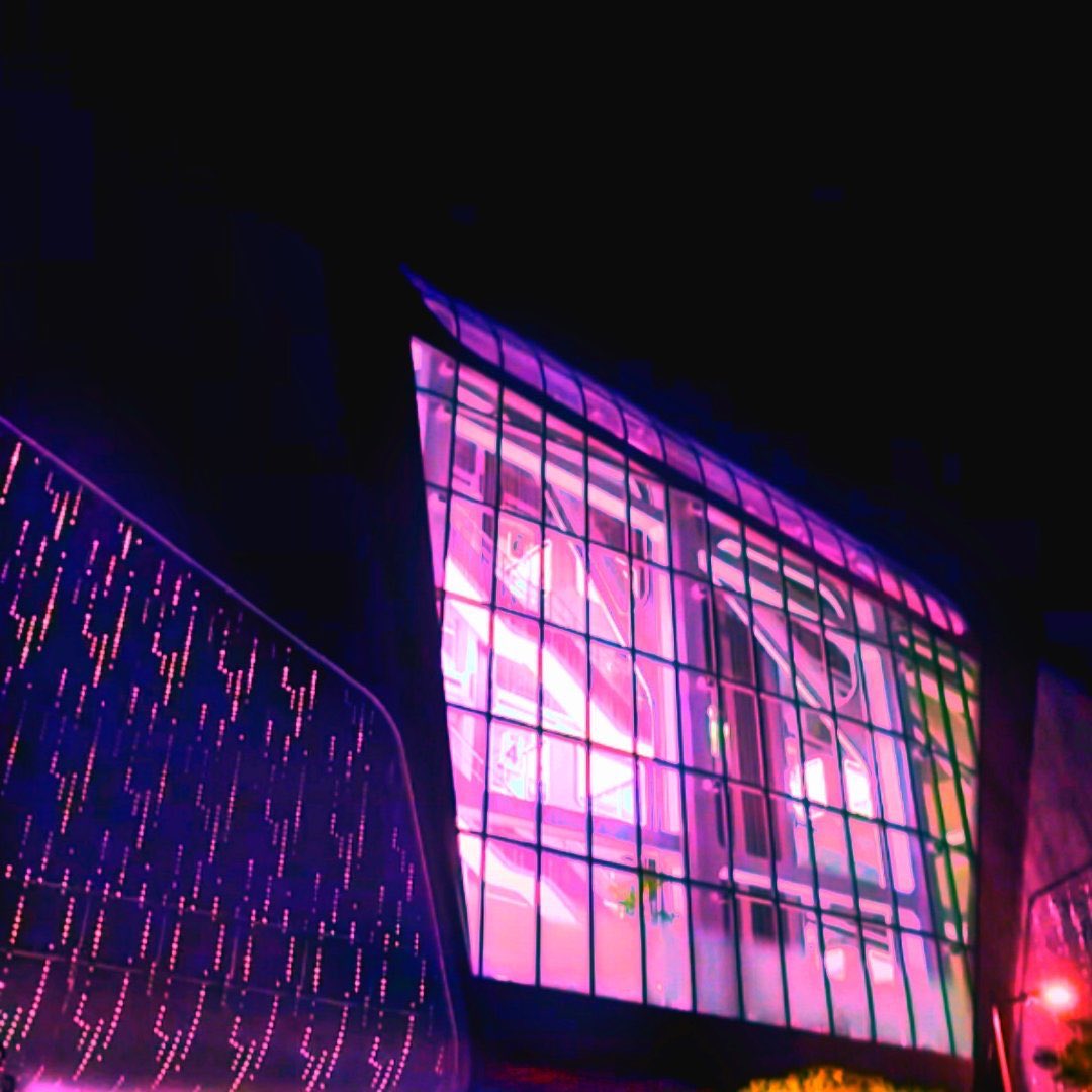 MariaBlink8's tweet photo. #LightUpThePink  #BLACKPINK #PINKVENOM https://t.co/4JJNABXhyO