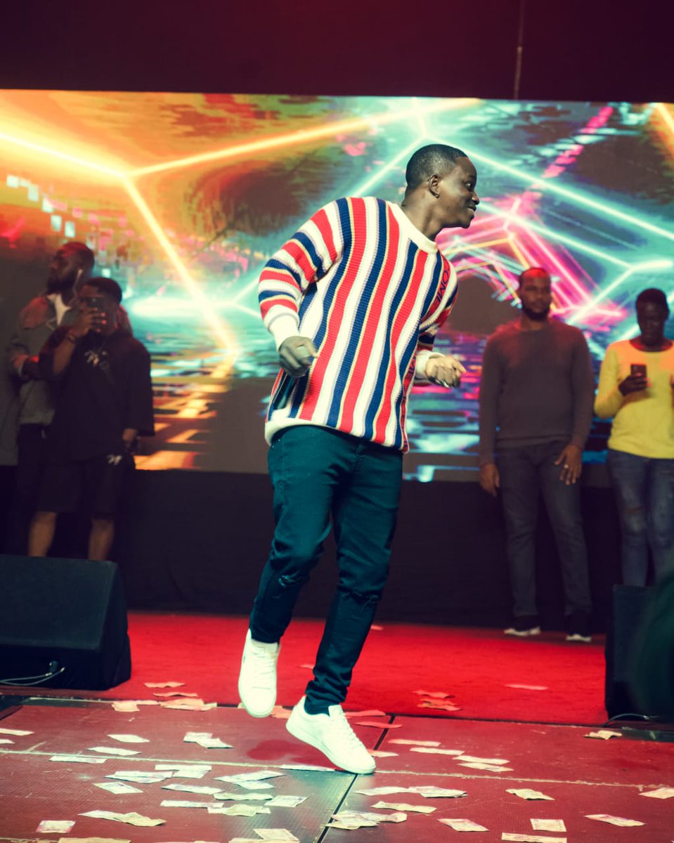 jtunesworldwid3's tweet photo. Congratulations @sikiboi
We made history again ๐
#AnytimeSoonConcert was a huge success https://t.co/gp1KuxXLiD