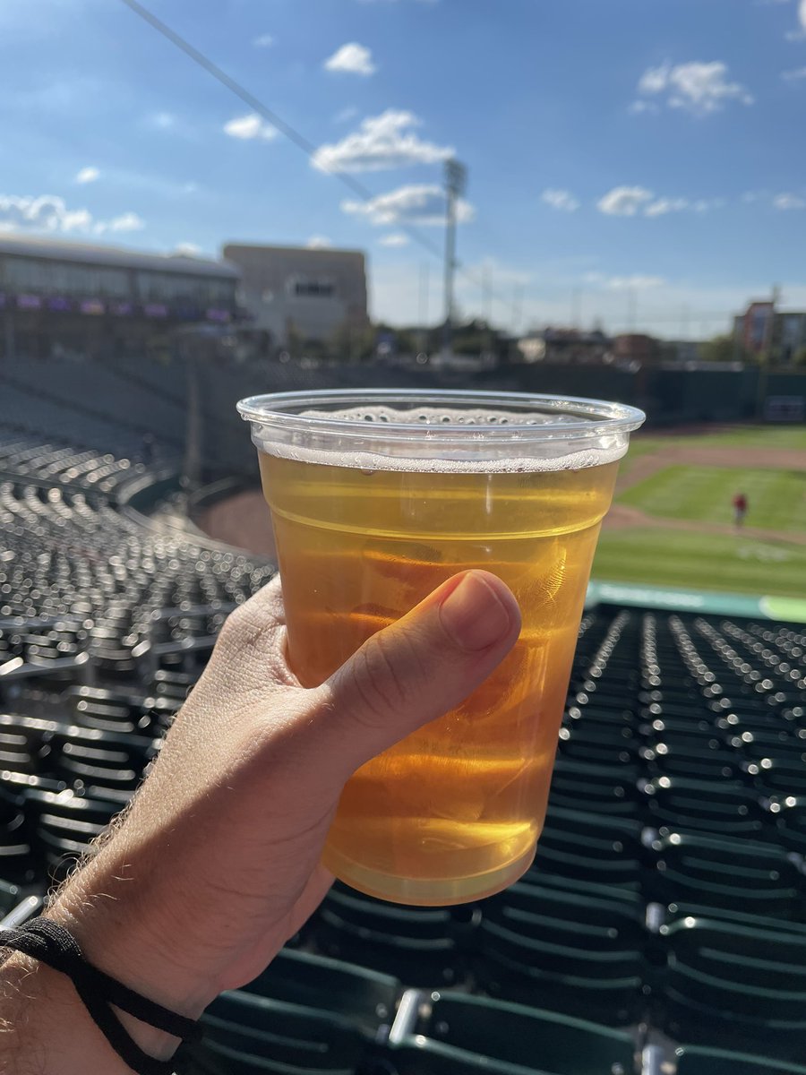 LansingMIFacts's tweet photo. this Thursday is, in fact, thirsty and that’s a #LansingFact https://t.co/Lnnu2qqQWD