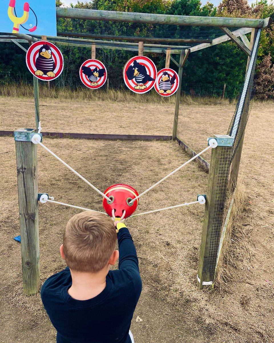 chloe34_smith's tweet photo. Denis The Menace Mood Switched On ❤️ #summer2022 https://t.co/umcbKDPN5H