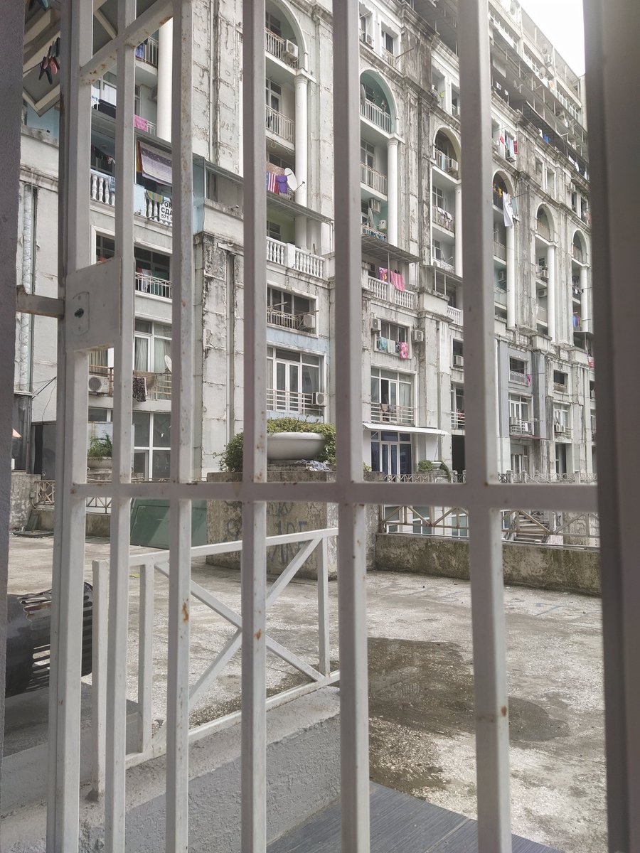 reebs ⚪⚫ tweet media