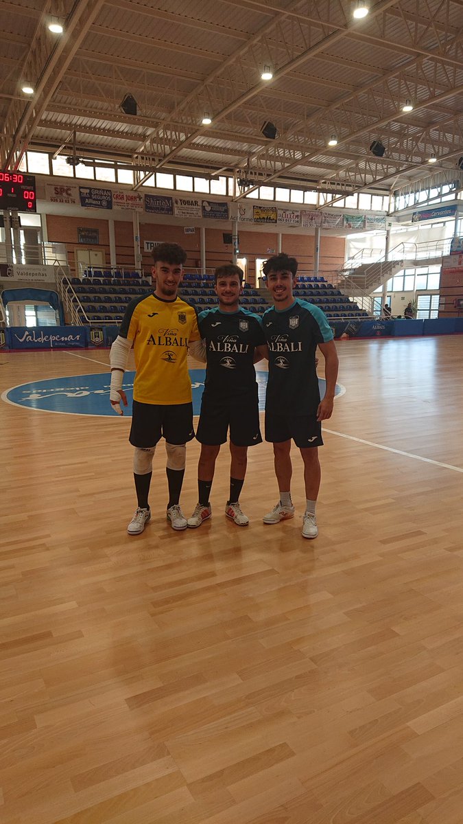 Este jueves, Fer realizó su primer entrenamiento con el Primera División y con él ya son 9 los jugadores del filial que han participado esta pretemporada en sólo 2 semanas.