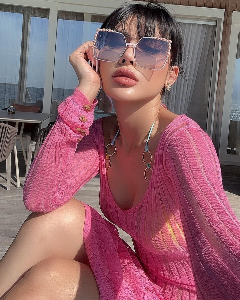 EiraTracy's tweet photo. Don't ask yourself what the world needs. Ask yourself what makes your life interesting and do it. Because what the world needs are living people. #travel #shopping @Yoga_Journal #movies #gucci #Charlotte #beachbody #relaxing #Pinkbaby #beautiful #happy https://t.co/bDpzLxNu5q