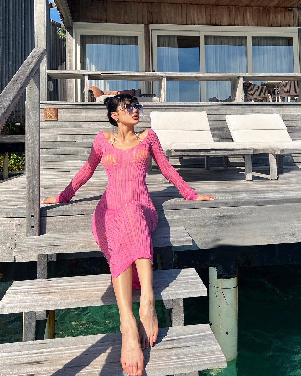 EiraTracy's tweet photo. Don't ask yourself what the world needs. Ask yourself what makes your life interesting and do it. Because what the world needs are living people. #travel #shopping @Yoga_Journal #movies #gucci #Charlotte #beachbody #relaxing #Pinkbaby #beautiful #happy https://t.co/bDpzLxNu5q