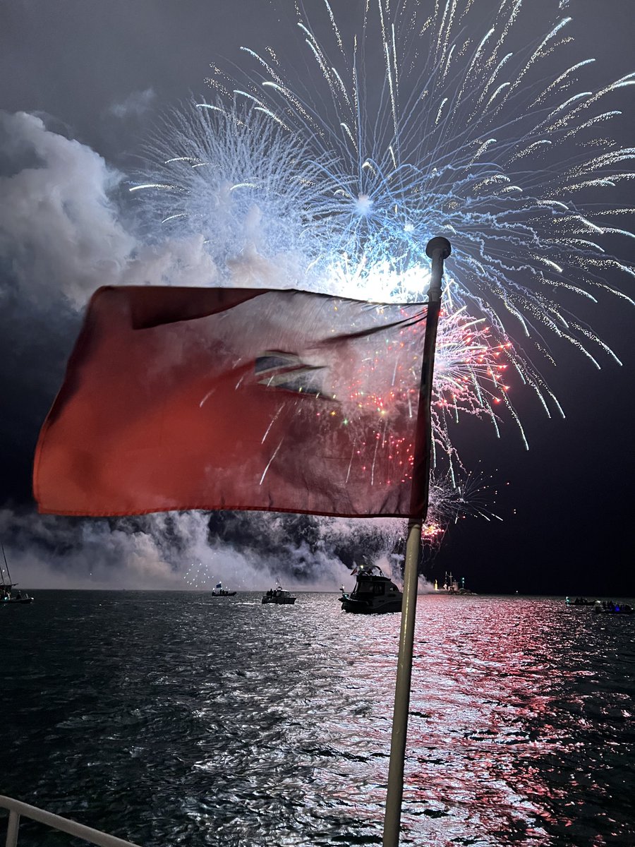 Enjoying the British Fireworks Championships in Plymouth courtesy of our wonderful hosts Greg and John from  ⁦<a href="/FagerhultUK/">Fagerhult UK</a>⁩ thanks for a great evening!