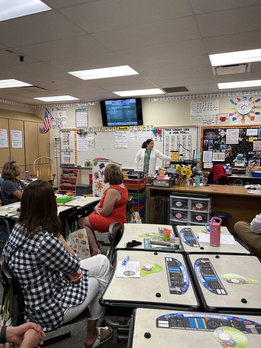 Grateful for our teachers and parents partnering together at Curriculum Night! #sgeeagles