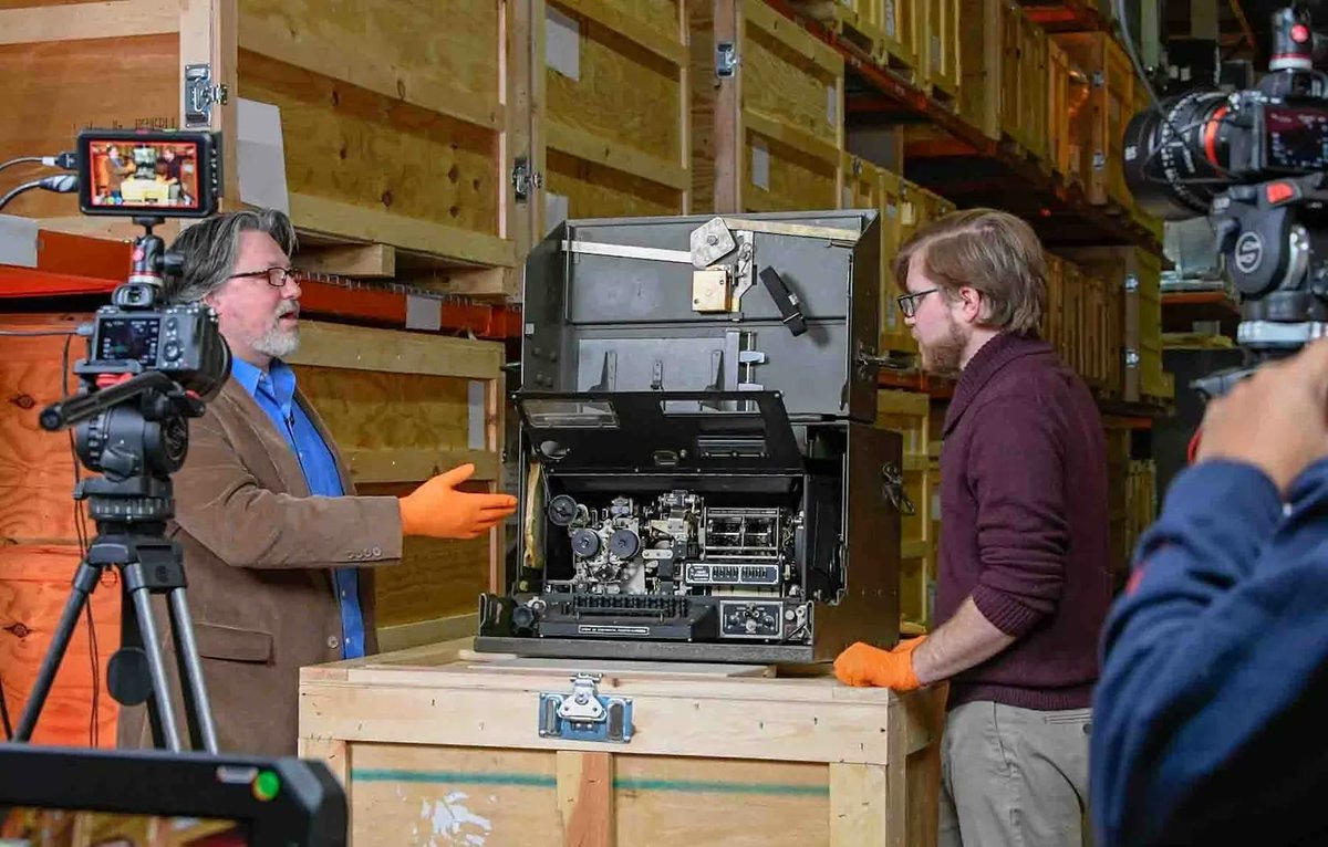 tac_org's tweet photo. The National Cryptologic Museum is rediscovering forgotten objects hidden away inside of an NSA Warehouse.
https://t.co/6t9E5Um12a
#Artifacts #NSA #History #Crypotology #SecretCommunications https://t.co/u75bukX7dG