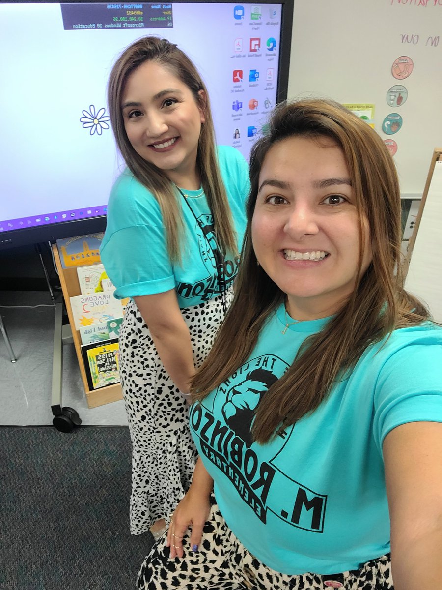 Bilingual Team #FirstGrade #SecondGrade #MRobPRIDE #WhereAdventureAwaits #BilingualTeacher #BilingualTeam #OpenHouse #MeetTheTeacher #ROAR #PBIS @MRobinsonElem @CyFairISD @PBISRewards