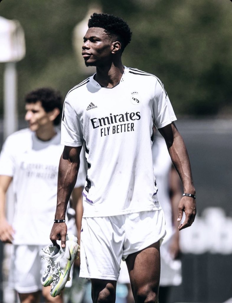 RMadridFrance_'s tweet photo. La relève est prête.🇫🇷 https://t.co/AMFx6GyVdl