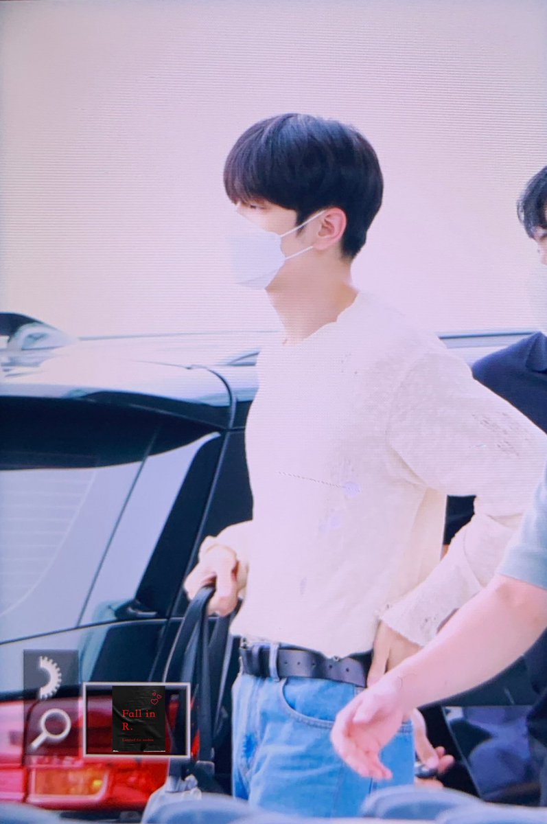 FallinReal1205's tweet photo. -
220819

#최수빈 #수빈    #SOOBIN                 
#TOMORROW_X_TOGETHER     
#TXT     #투모로우바이투게더 https://t.co/ov1o7KVVvc