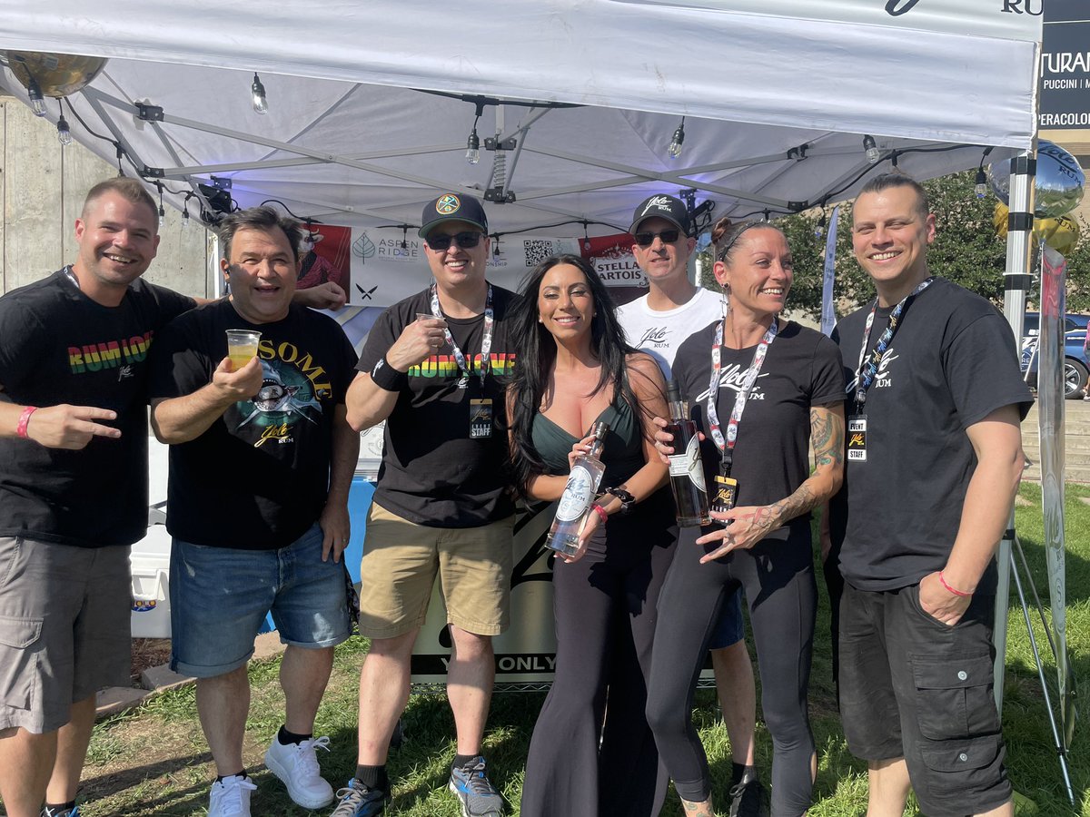 YoloRum's tweet image. Yolo crew is on location at the “RARE” The Denver Championship at Sculpture Park in Downtown Denver. 

@raresteakfest #denver #steak #denverevent #yolo #Thursdayvibe