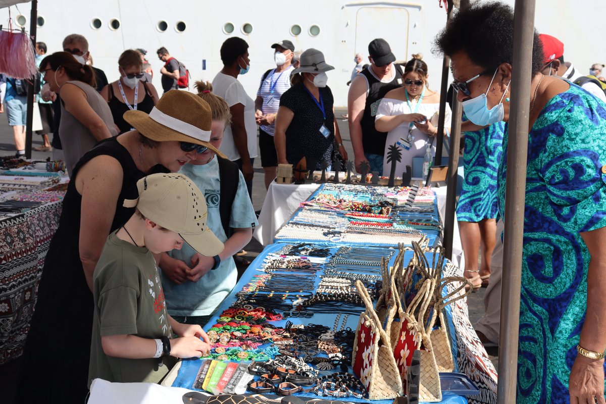 AusHCFJ's tweet photo. A pleasure to welcome the 1st cruise ship to 🇫🇯 since #COVID19, @POCruises' #PacificExplorer. The🛳️ docked at Port of Lautoka on Monday with over 1,000 passengers enjoying the incredible Fijian hospitality! The visit was a further positive sign of 🇫🇯’s economy recovery. https://t.co/tNtO0Go4Uc