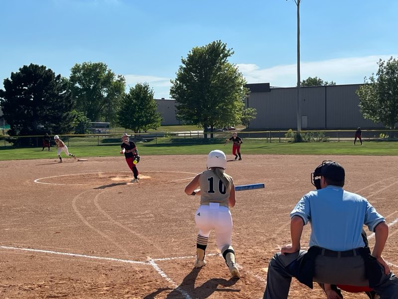 Congrats to V SB on your win over LHS! Great start! Good luck the rest of the season, Knights! @lseknightssbv